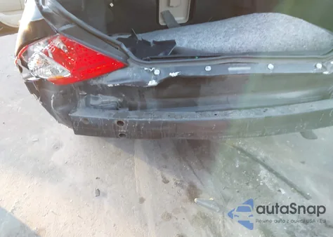 2001 Toyota Avalon Xls z USA, uszkodzony, nr VIN 4T1BF28BX1U187875